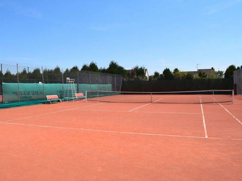 terrain de tennis à Mainvilliers - sport